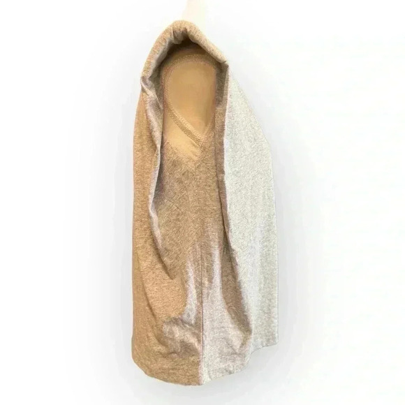 Maison Stella et Suzie | Padded Muscle Tee in Light Gray (M) - Picture 7 of 10